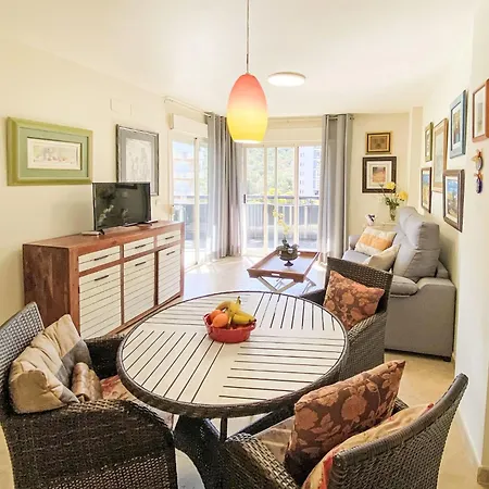 Sidney By Interhome